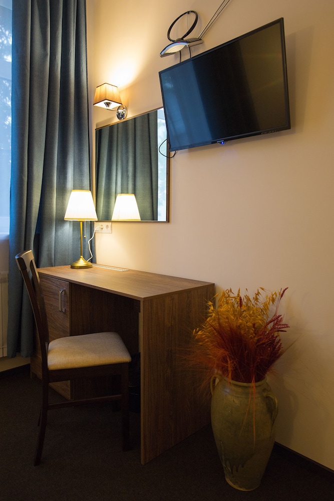 Deluxe Double Room photo 2