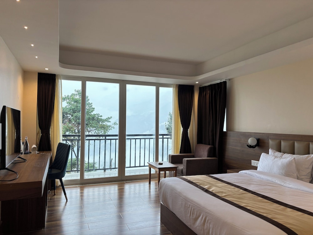Superior Double Room, Hill View