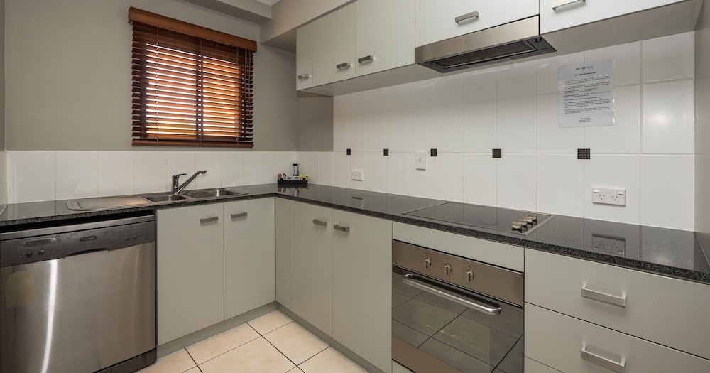 Standard Apartment, 3 Bedrooms photo 3