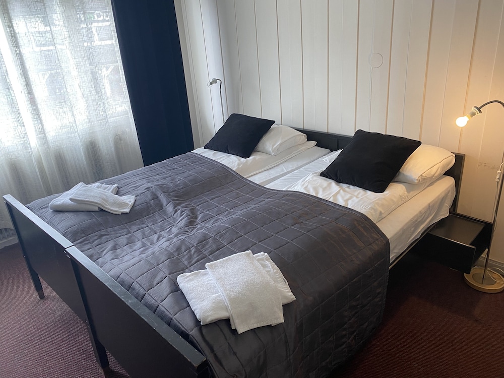 Classic Single Room, Private Bathroom