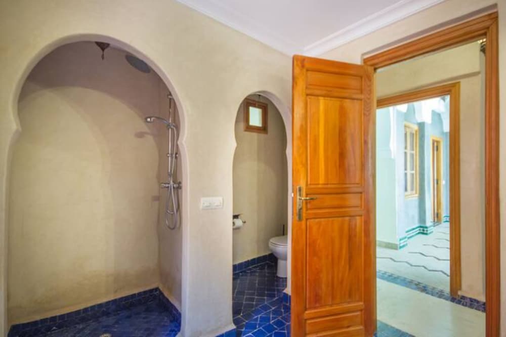 Premium Suite, Private Bathroom