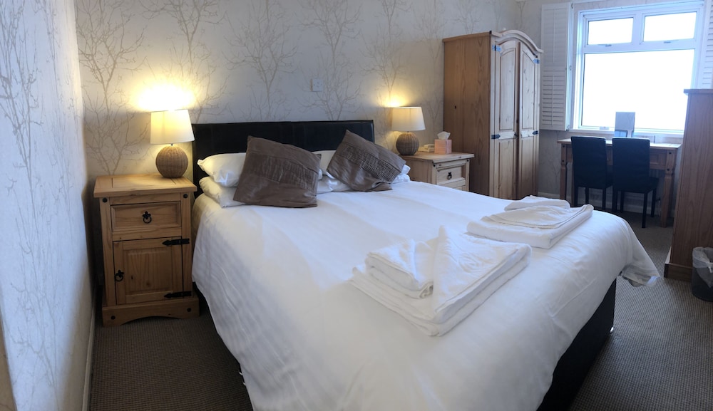 Standard Double Room - Photo 14
