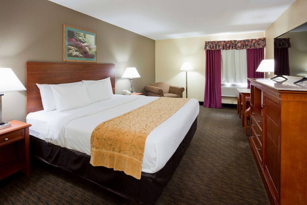 Deluxe Room, 1 King Bed, Non Smoking
