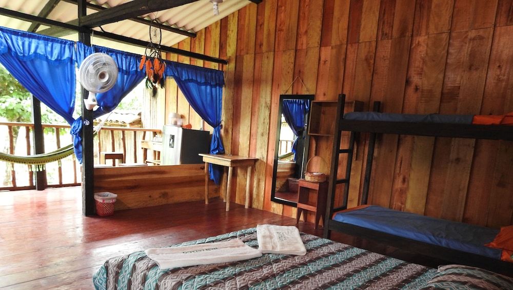 Superior Quadruple Room, Hot Tub, Mountain View (1 Double and 1 Bunk Bed) photo 2