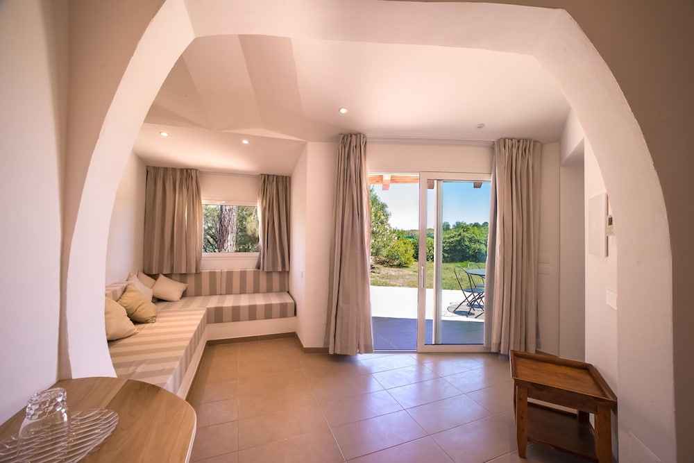 Family Quadruple Room, Multiple Beds, Sea View - Photo 1