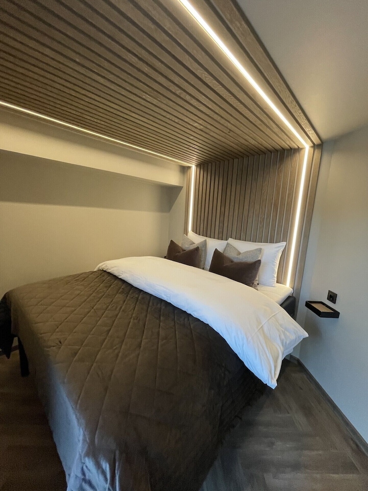 Wolverine Apartment