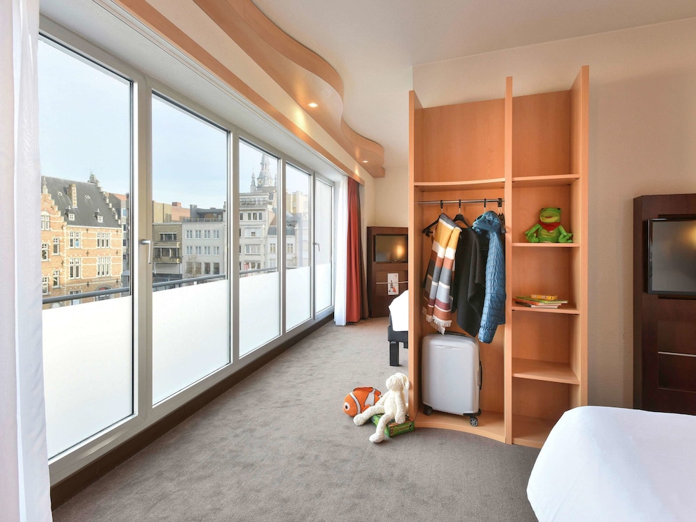 Family Double Room - Photo 5