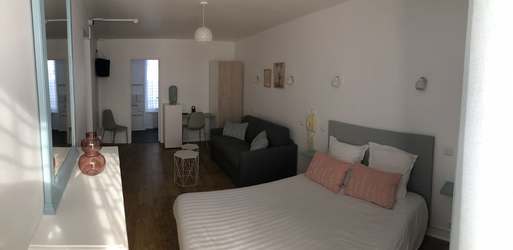 Traditional Triple Room photo 2