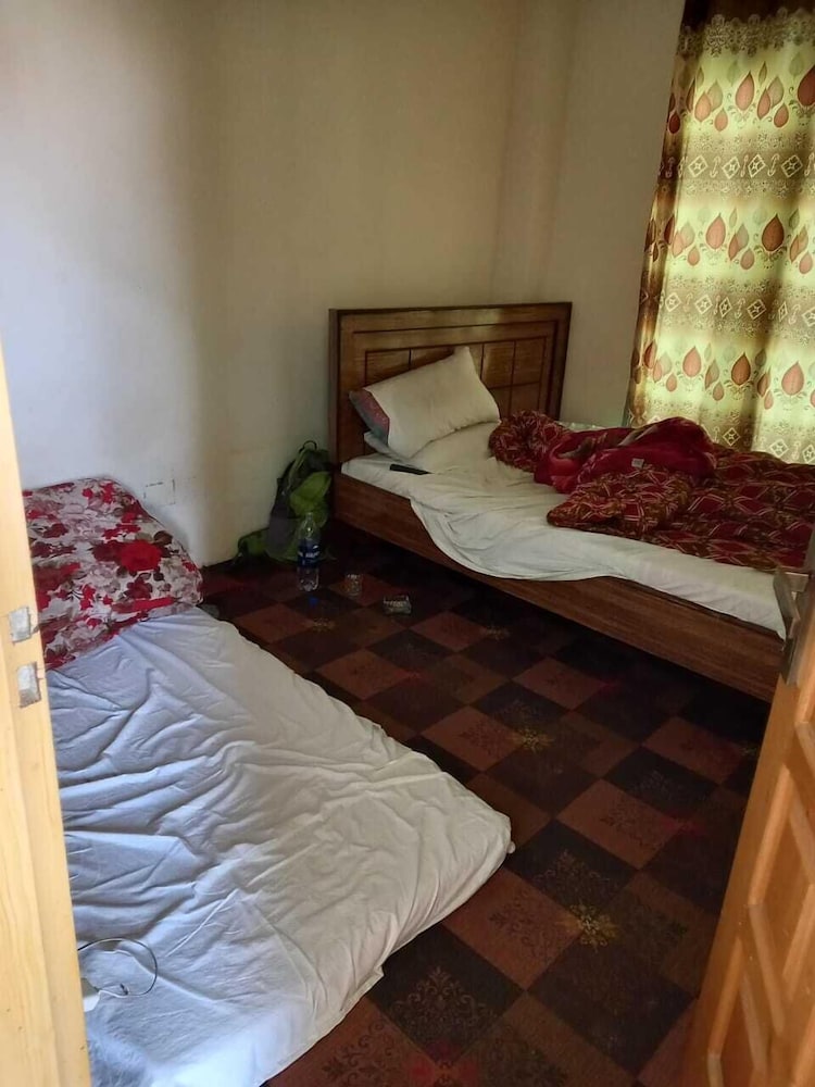 Standard Double or Twin Room photo 1