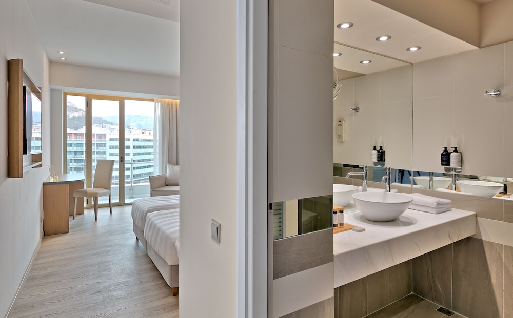 Supreme Room (Lycabettus View)
