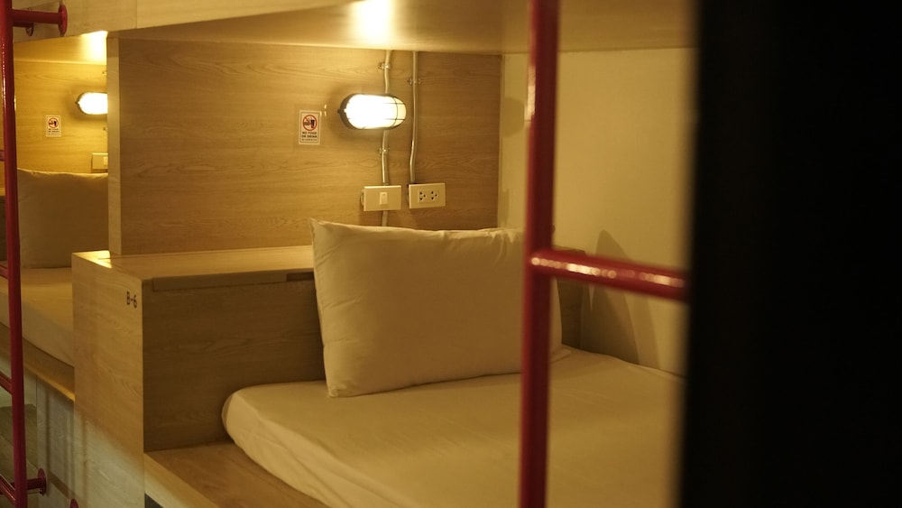 Pod Bed Curtain - King Bed
