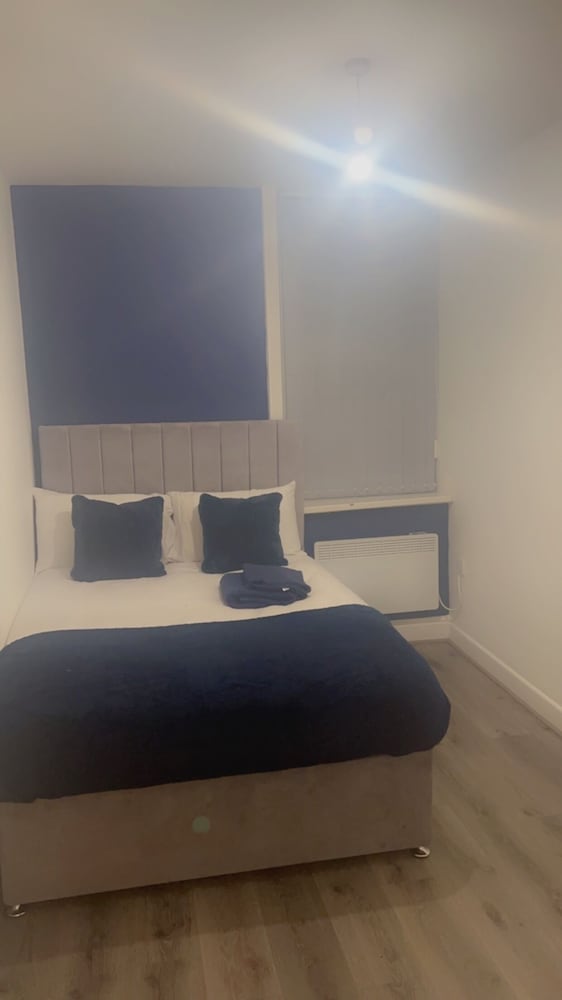 Apartment photo 2