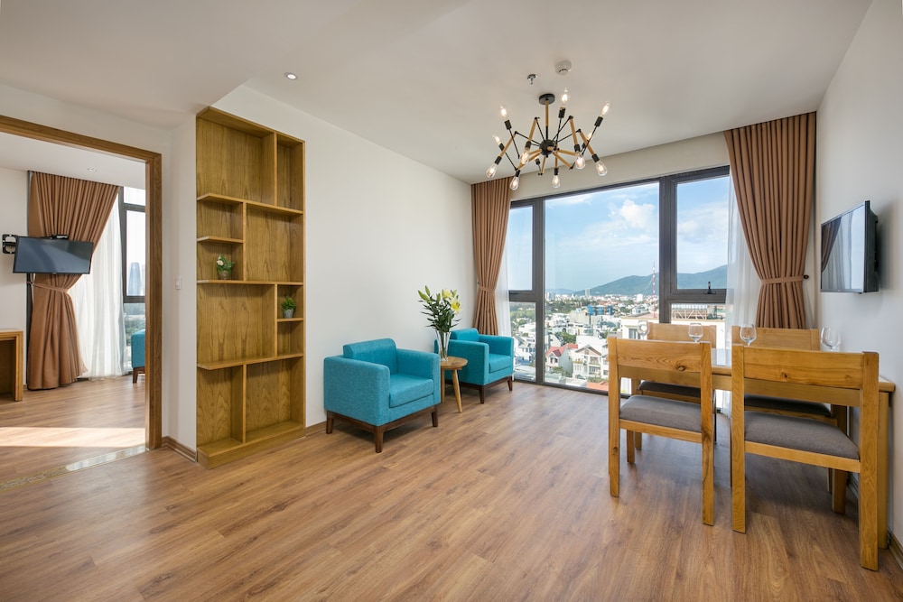 Family Apartment, 1 Bedroom, Non Smoking, City View photo 2