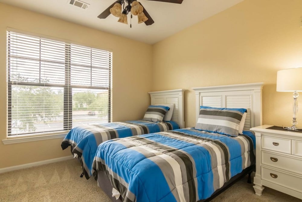 Condo, 3 Bedrooms