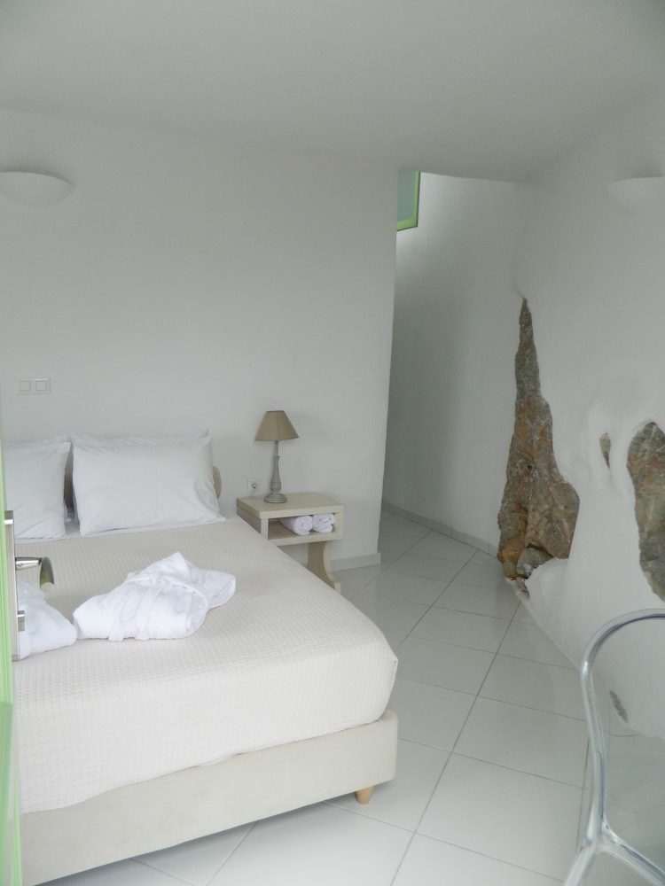 Deluxe Suite, 1 Bedroom, Sea View (Elia)