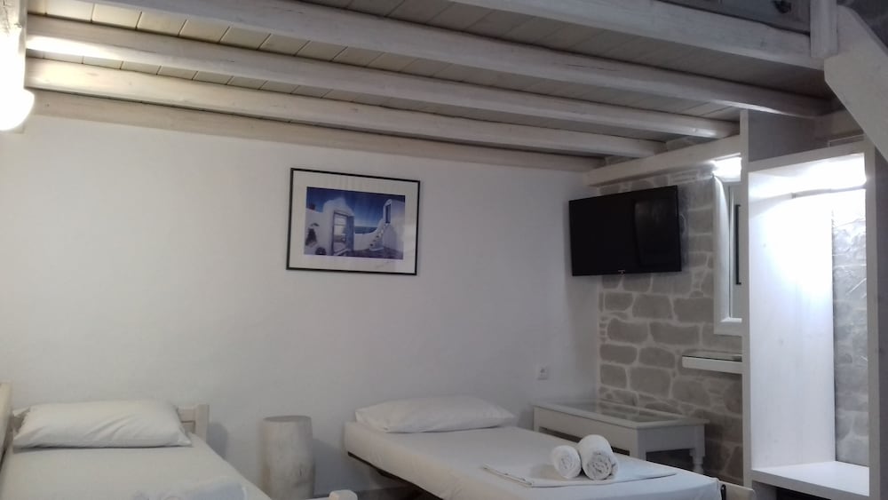 Quadruple Room photo 1