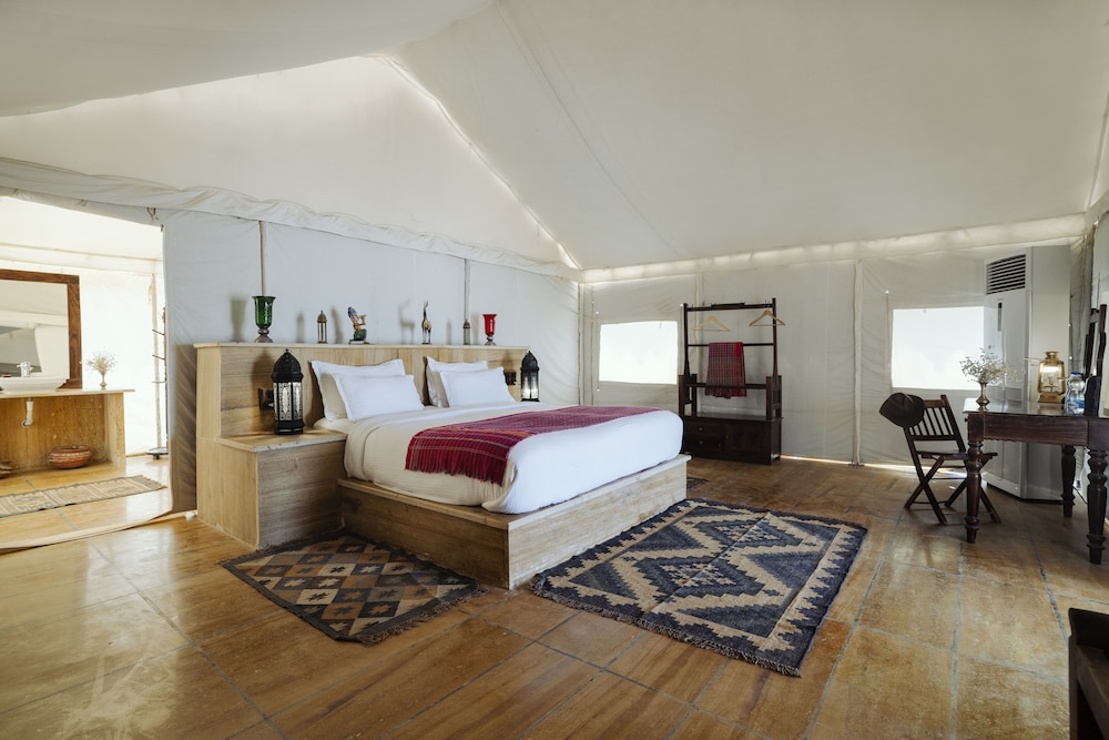 Luxury Tented Suite with Private Pool photo 1