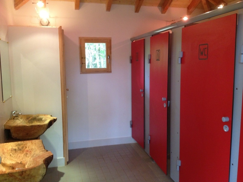 Cabin (Marais) photo 3