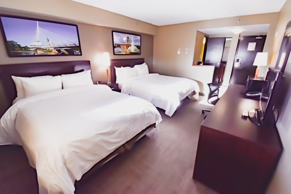 Standard Room, 2 Queen Beds photo 1
