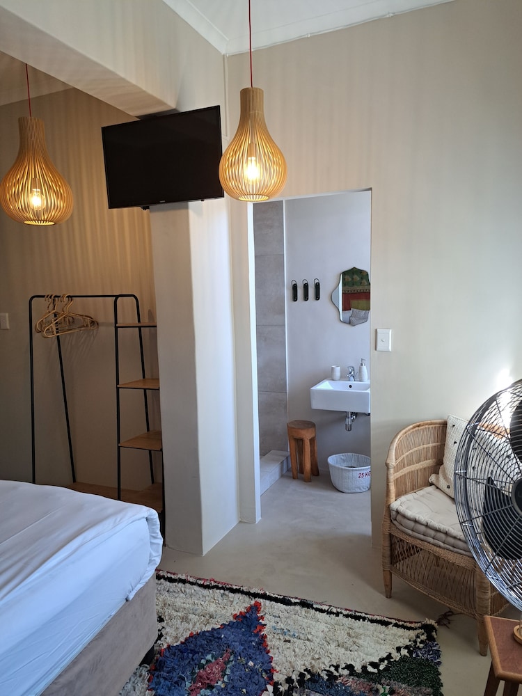Standard room photo 2