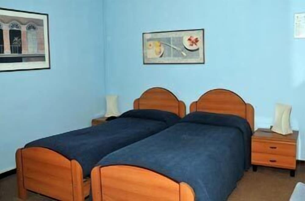 Double or Twin Room with Shared Bathroom