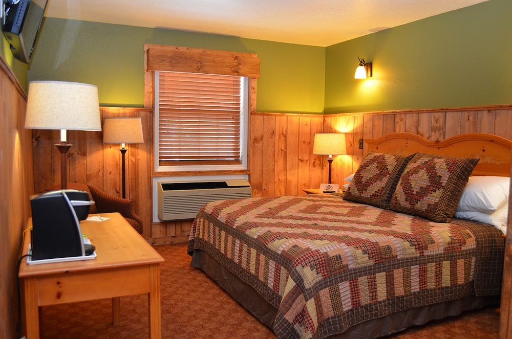 Standard Room, 1 King Bed photo 1