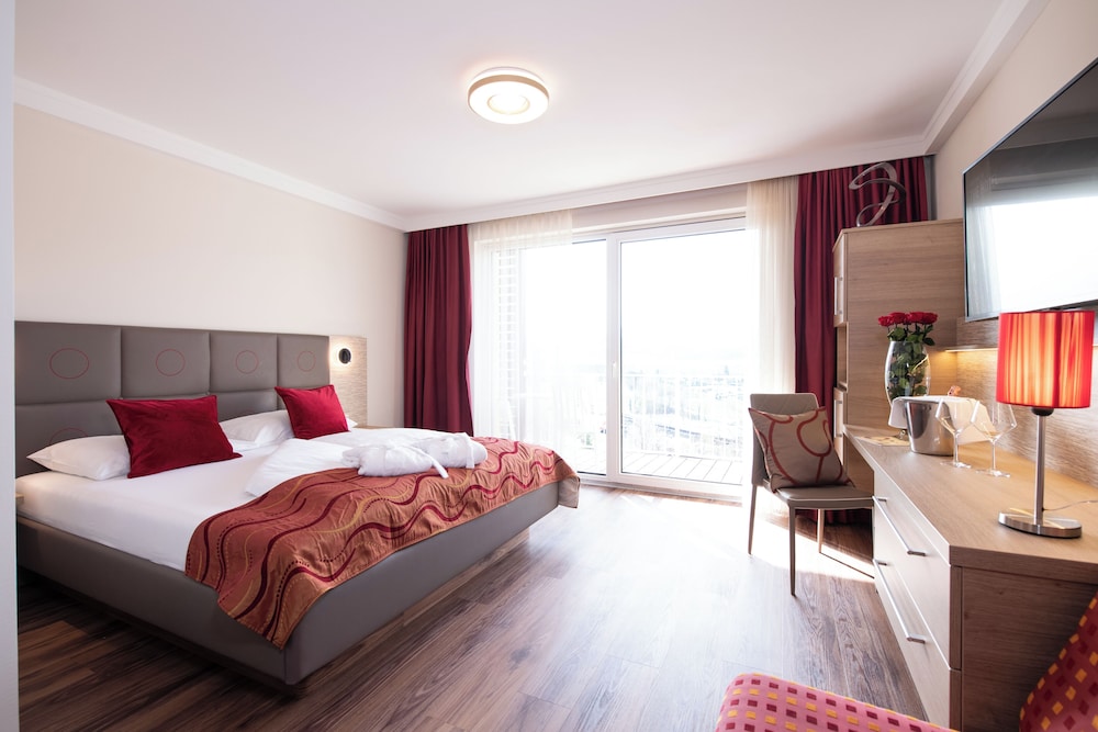 Room, Lake View photo 3