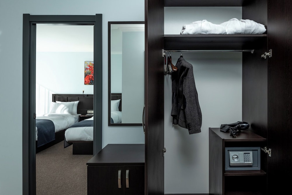 Family Quadruple Room