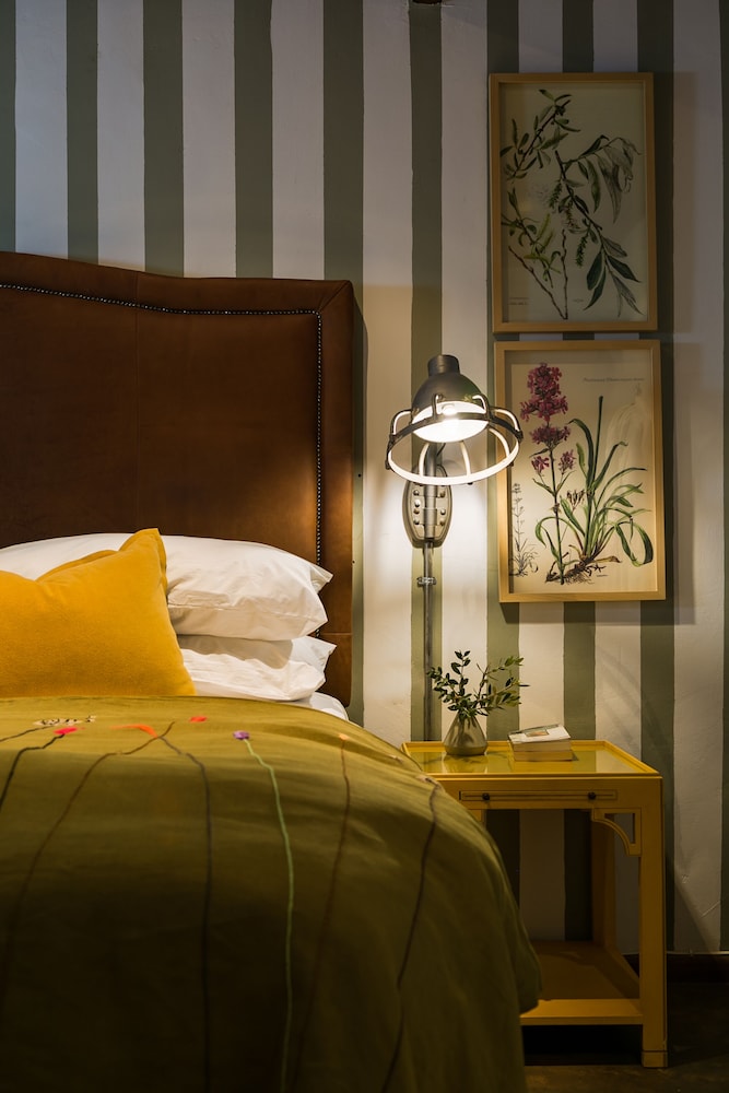 Grand Double Room (5)