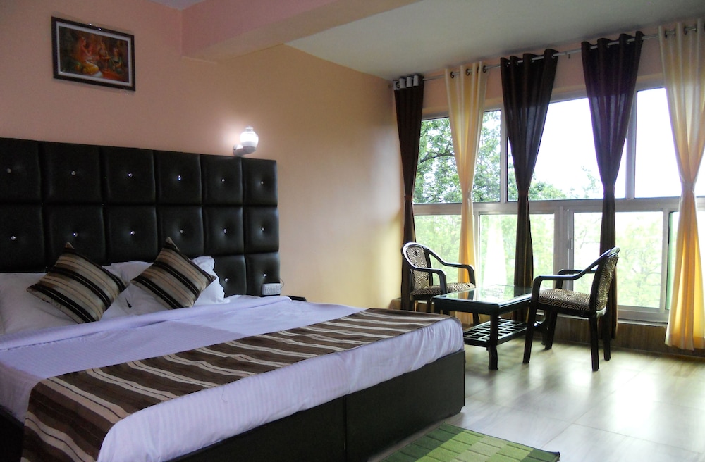 Deluxe Room - Photo 3