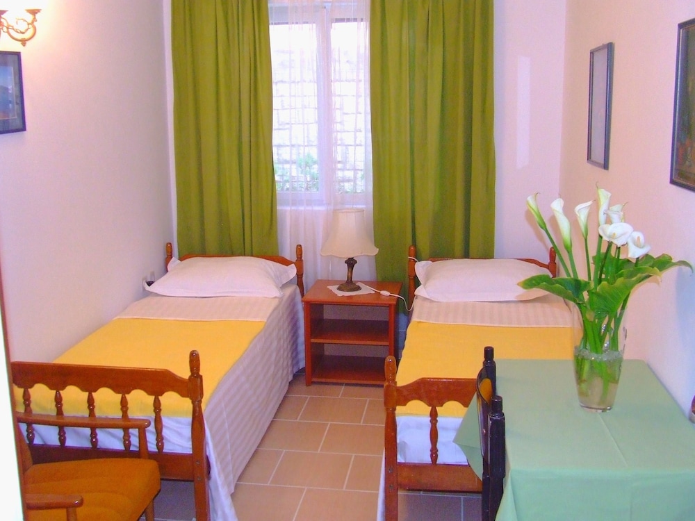 Economy Suite, 2 Bedrooms