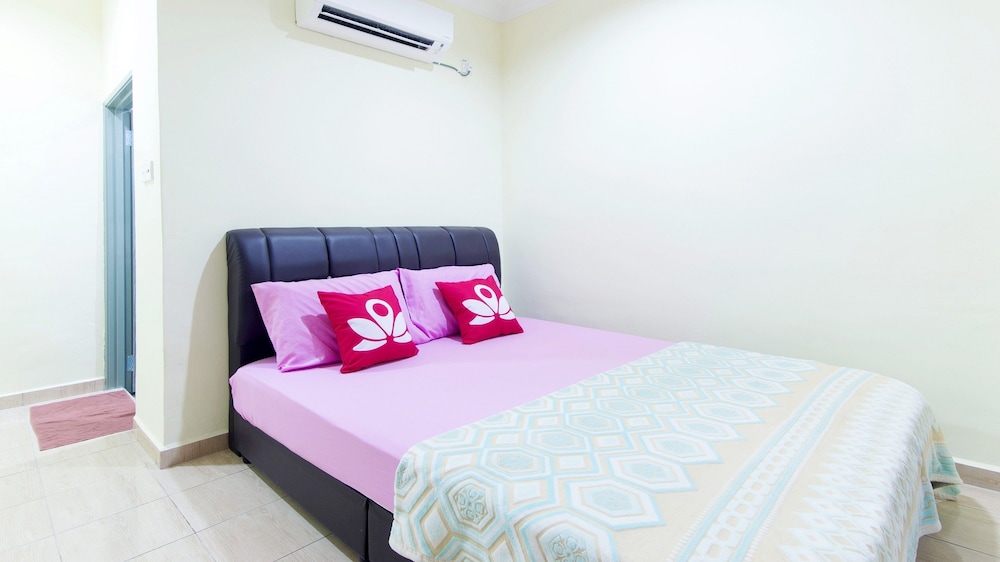 Standard Room photo 2