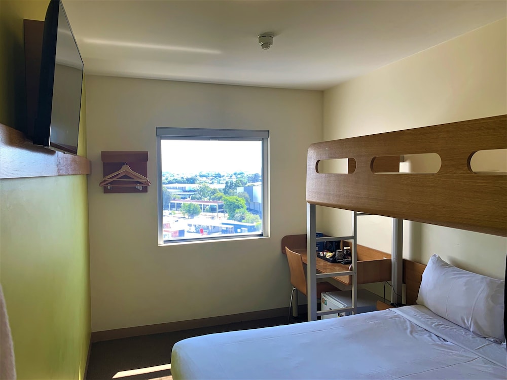 Room, Multiple Beds - Photo 2