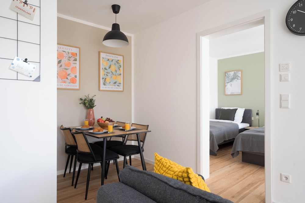 Family Apartment photo 3