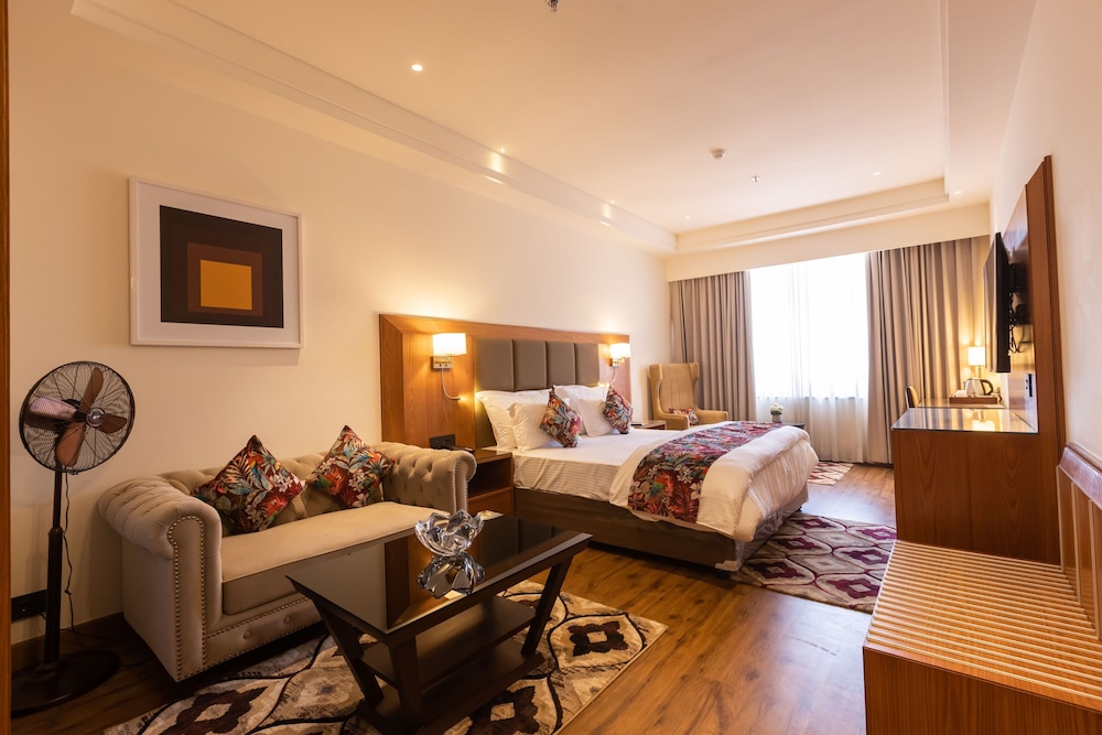 Executive Room - Photo 4