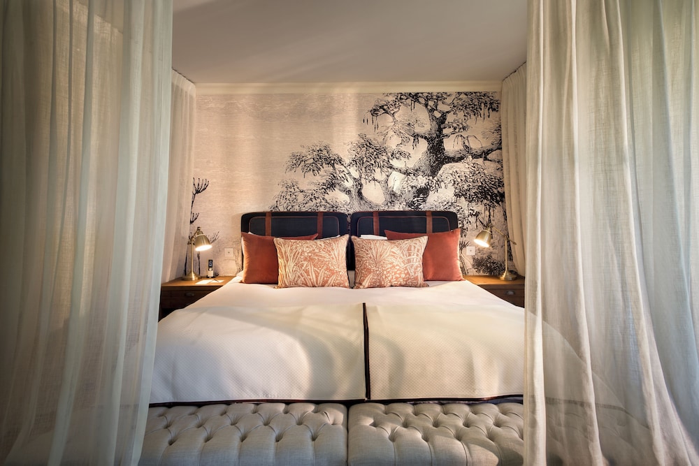 Suite, Garden View photo 3