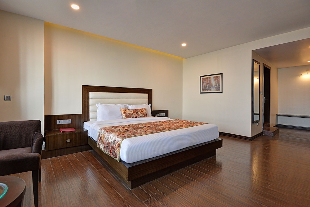 Junior Suite View Room - Photo 3