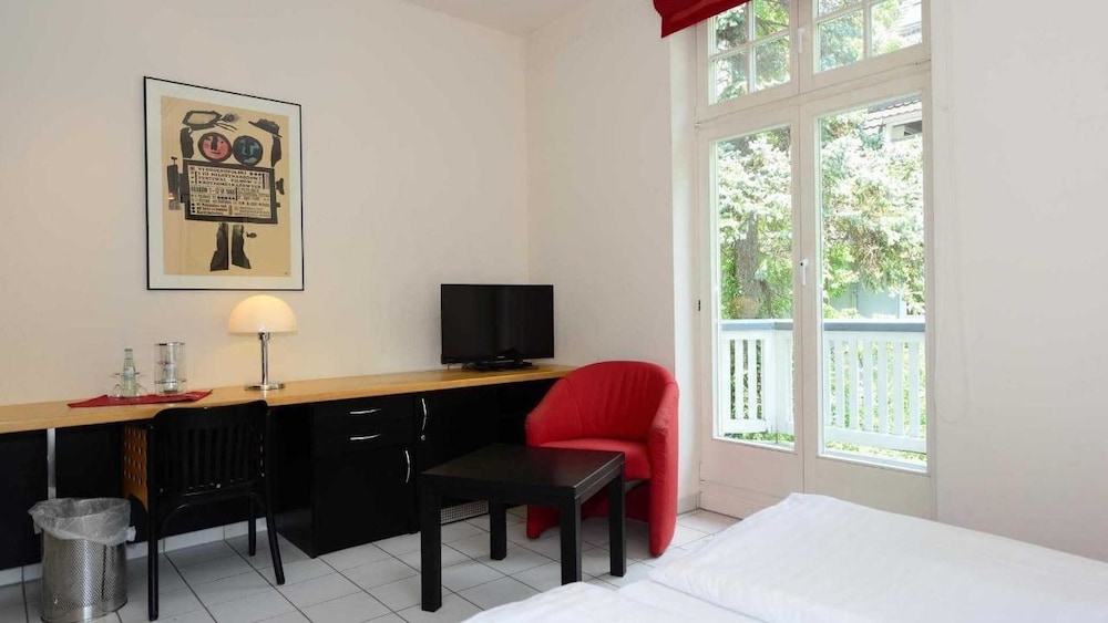 Business Double Room photo 3