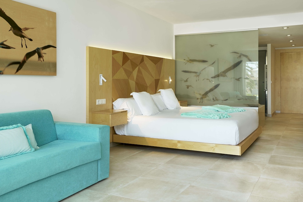 Double Room, Balcony, Pool View