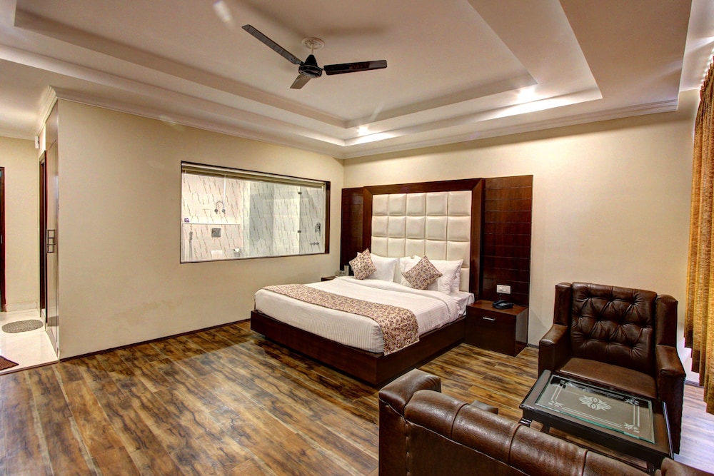 Junior Suite, Mountain View - Photo 1