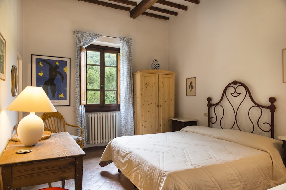Triple Room photo 2