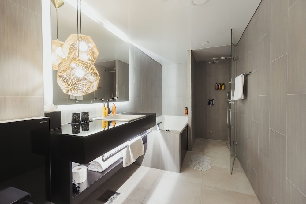 Sky Suite - Photo 8
