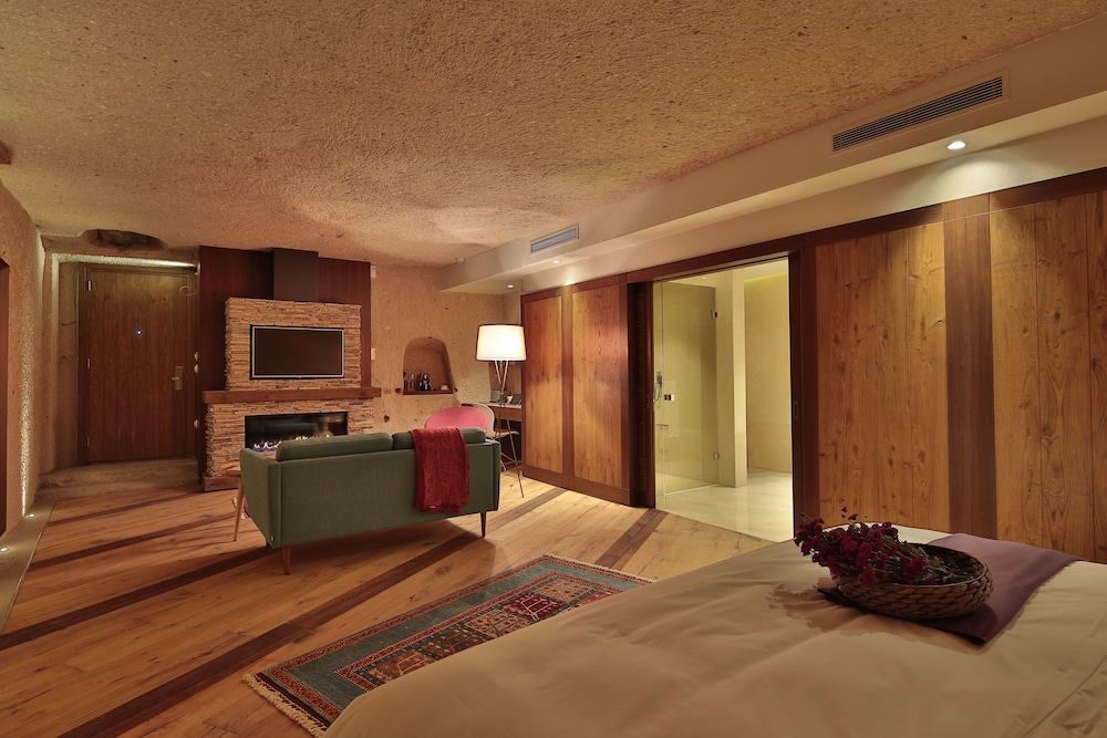 Deluxe Cave Room ( Kamrusepa)
