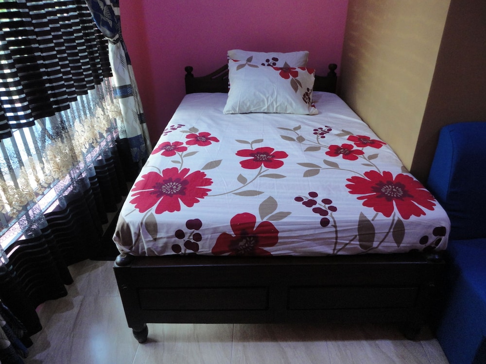 Deluxe Single Room, 1 Twin Bed photo 3