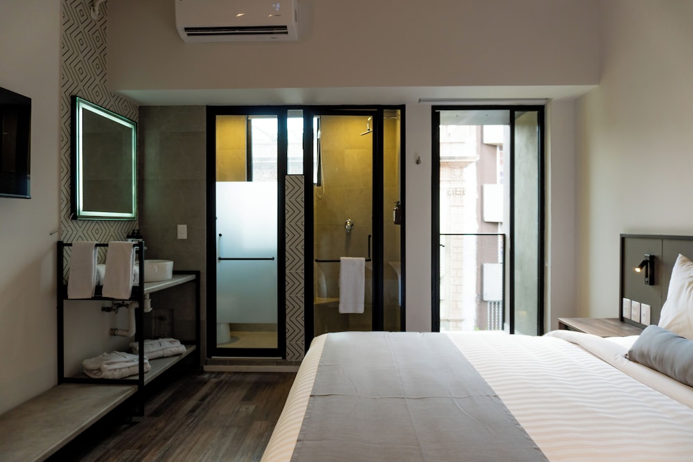 Standard Room - Photo 6