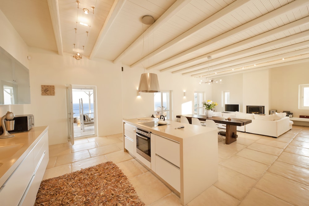 Villa, 3 Bedrooms photo 2