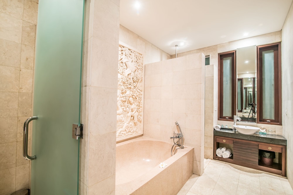 Luxury Villa photo 3