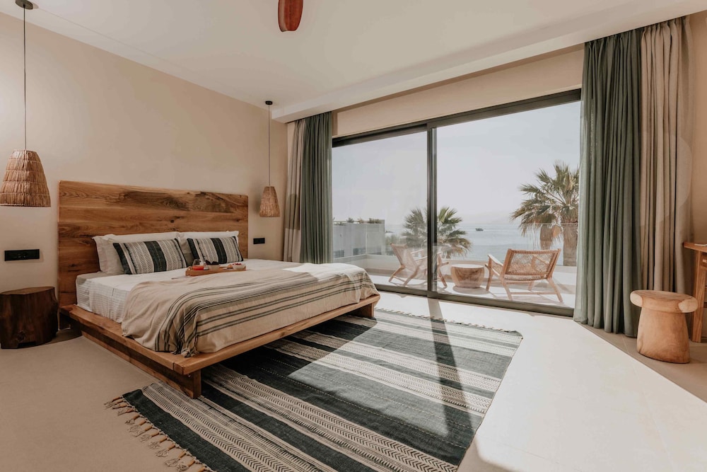 Superior Suite, Sea View