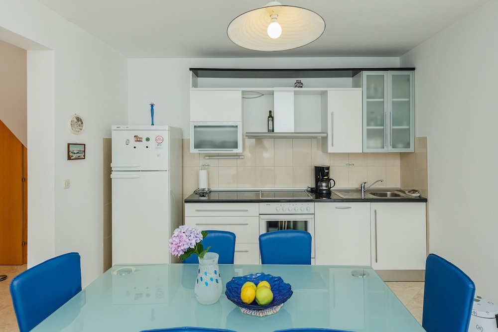 House (Sanda - with pool - H(14))