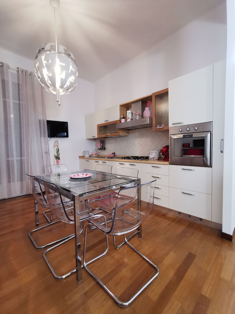 Apartment photo 3